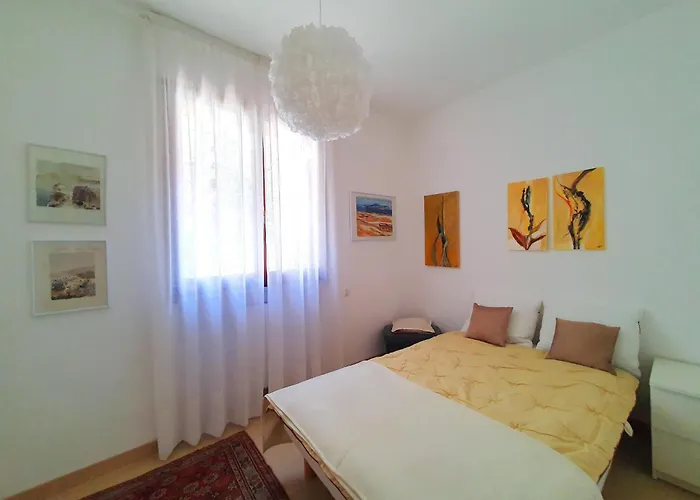 In With Pool Дом отдыха